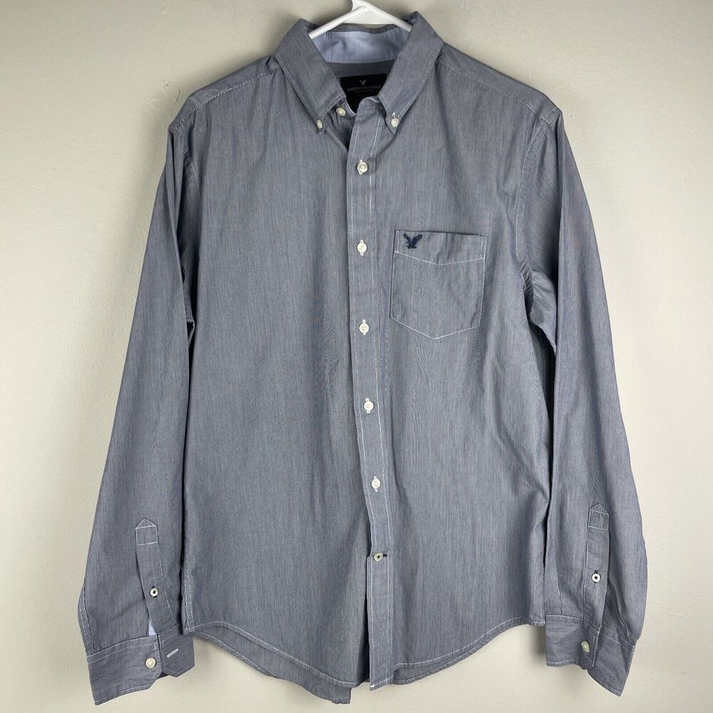 American Eagle Classic Fit Mens M Button Down Shirt Long Sleeves Blue striped